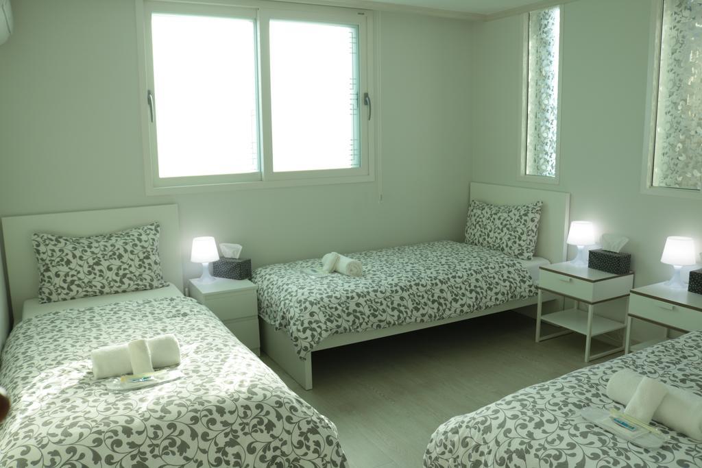 Korus Guesthouse อินชอน ภายนอก รูปภาพ