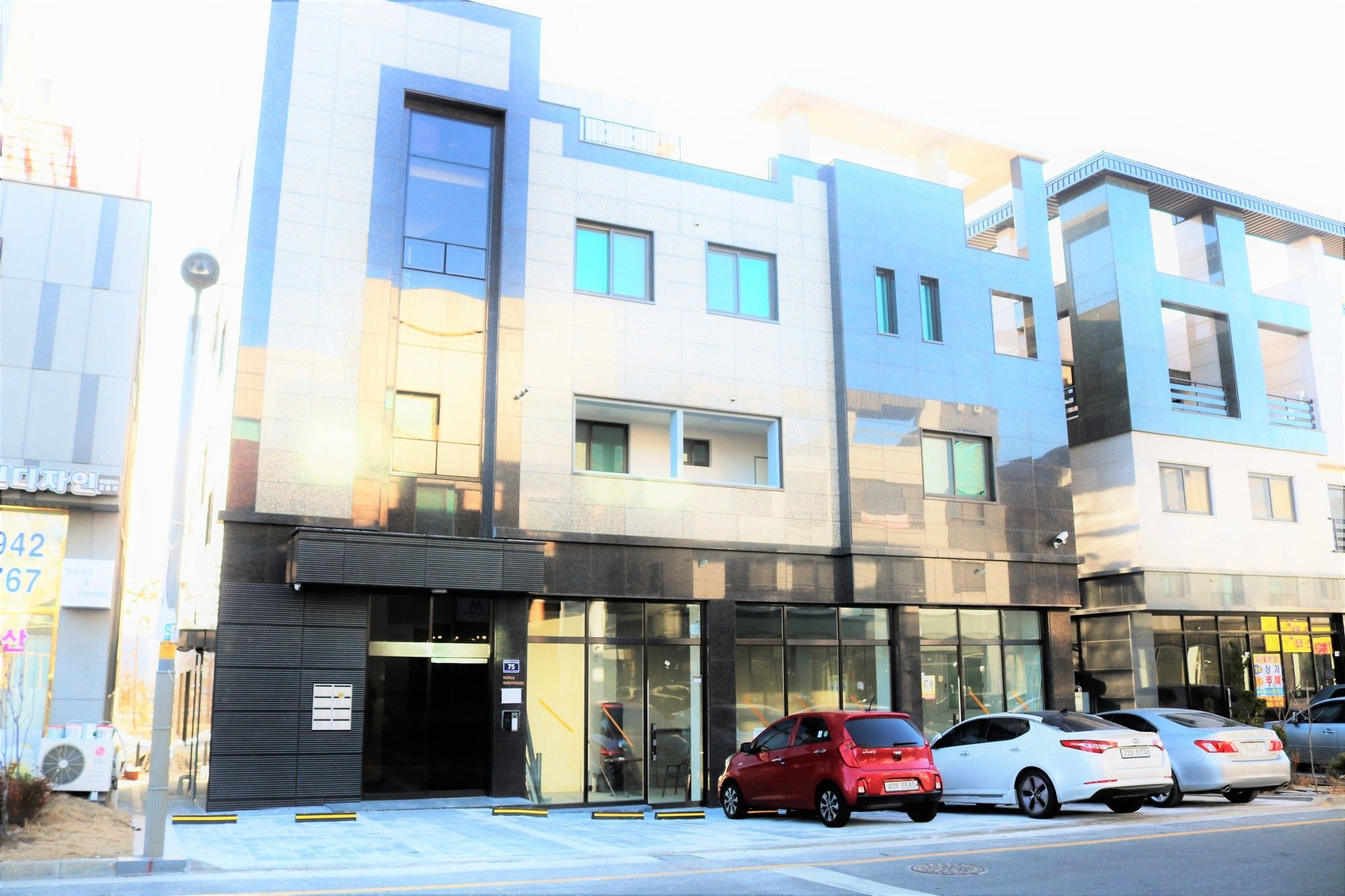 Korus Guesthouse อินชอน ภายนอก รูปภาพ